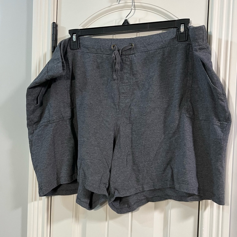Athletic Leasure shorts with pockets size 3XL